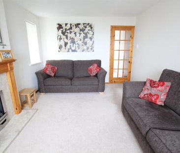 2 bedroom maisonette to rent - Photo 3