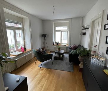 APPARTEMENT 2½ PIÈCES À BIEL/BIENNE (BE), MEUBLÉ, DURÉE DÉTERMINÉE - Foto 2