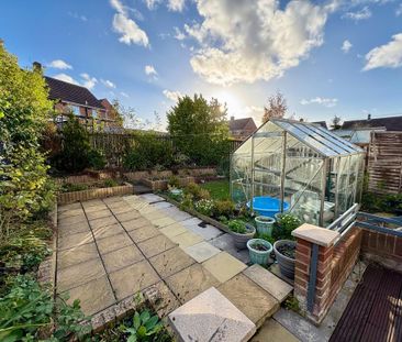 3 bedroom semi-detached house to rent - Photo 5