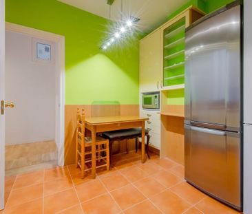 Calle de Fernán González, Madrid, Community of Madrid 28009 - Photo 1