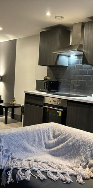 Studio to rent - Photo 1