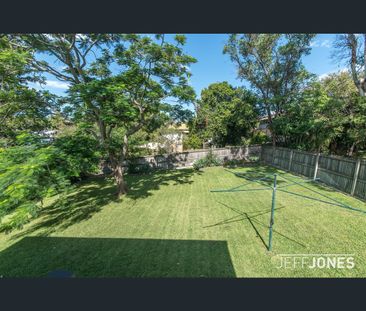36 Thomas Street, Greenslopes, Qld 4120 - Photo 1