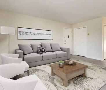 - 2 Bedroom at Dickson Apartments - Photo 5