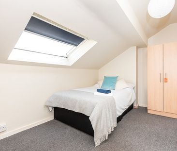 60 Chestnut Avenue, Hyde Park, Leeds, LS6 1BA - Photo 5