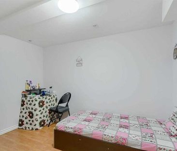 For Lease - 60 Studebaker Trail, Brampton, Ontario - Photo 2