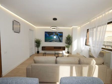 Carrer d'Escalante, Valencia, Valencian Community 46011 - Photo 5