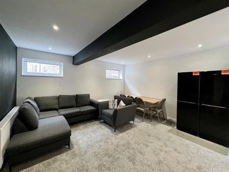 5 bedroom maisonette to rent - Photo 5