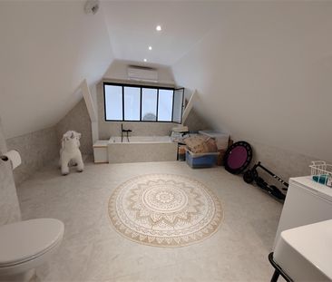 Location Appartement 176.53 M² HEGENHEIM 2 140 € - Photo 2