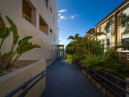Palmas de Gran Canaria (Las), Canary Islands - Photo 2