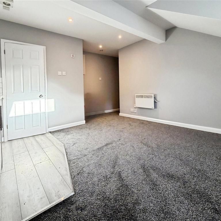 1 bedroom flat to rent - Photo 1