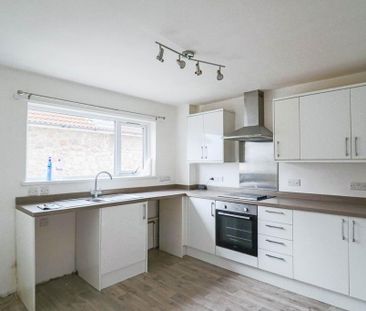 2 bedroom flat to rent - Photo 6