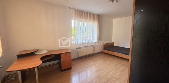 Apartament cu 2 dormitoare, 70mp, la casa, etaj 1/2 - Fotografie 2