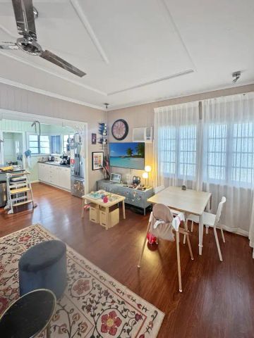 32 Wattle Street, North Booval QLD 4304 - Photo 2
