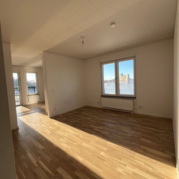 Ångbåtsvägen 3 A - Photo 1