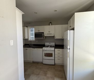 2 - 337 James Street - Photo 1