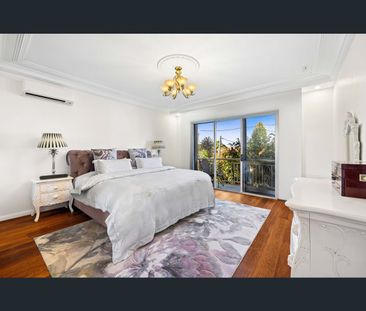 11 Allawah Avenue, Carss Park, NSW 2221 - Photo 1