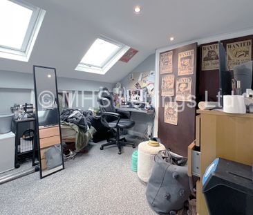 1 Bedroom Bedsit for rent in Midland Road - Photo 1