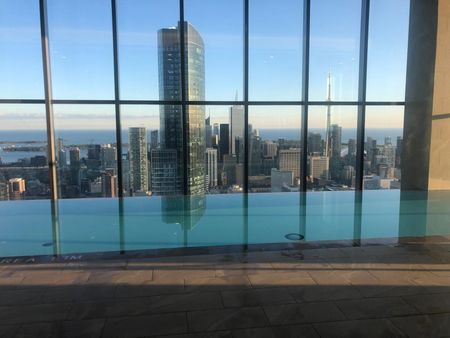 For Lease - 7 Grenville Street Unit# 3802, Toronto, Ontario - Photo 2