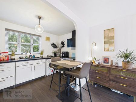 1 bedroom maisonette to rent - Photo 5