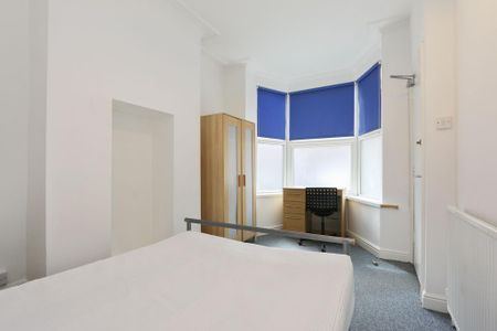 5 bedroom house share to rent - Photo 2