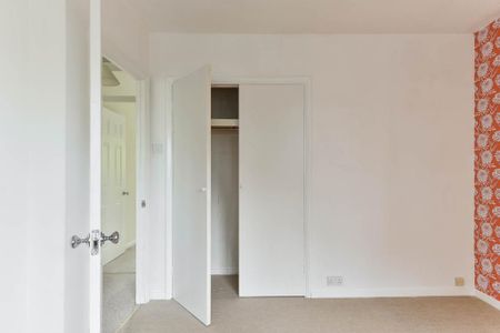 2 bedroom maisonette to rent - Photo 4