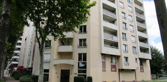 Location Appartement 1 pièce 29m² CRETEIL 94000 - Photo 2