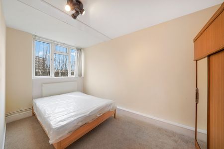 3 Bed Flat, Rowstock Gardens, N7 - Photo 5