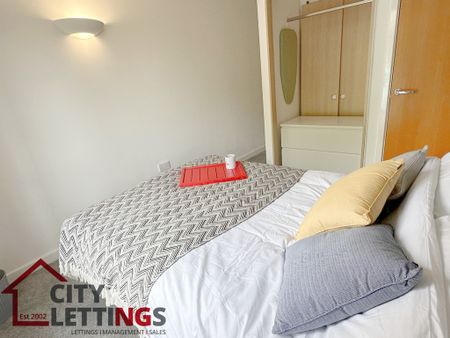 2 Bedroom Apartment - Photo 5