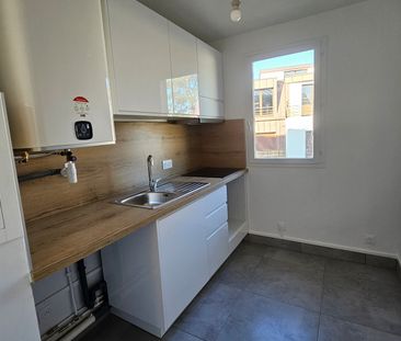 Location Appartement 2 pièces 41m² FONTAINEBLEAU 77300 - Photo 3