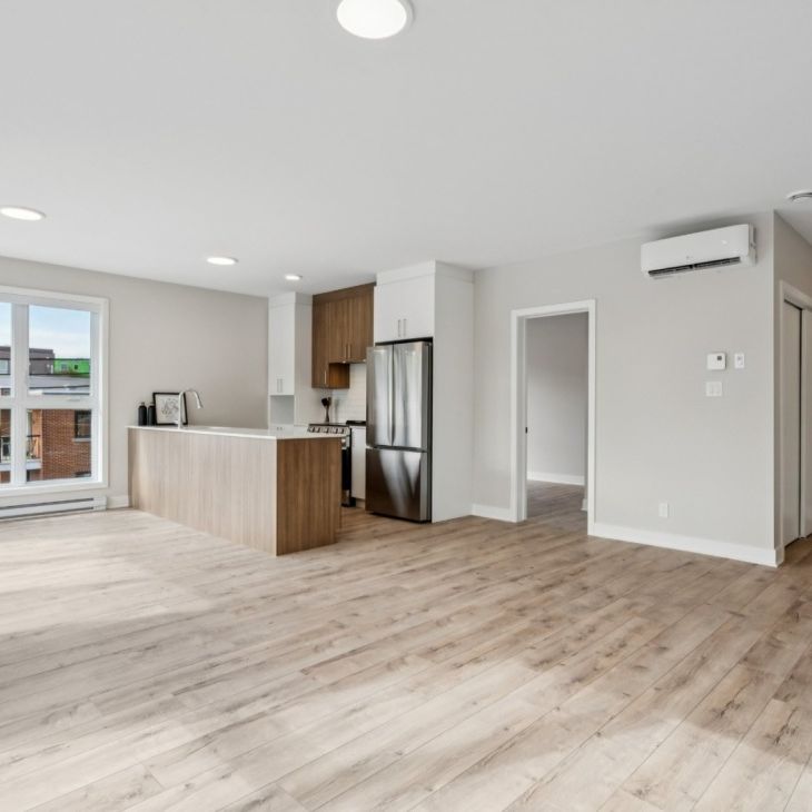 9510 Rue Notre-Dame E., app.205, H1L 3P3, Montréal - Photo 1