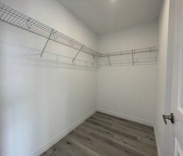 For Lease - 30 Hanmer Street Unit# 203, Barrie, Ontario - Photo 3
