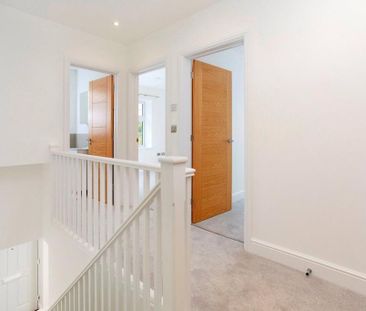 3 bedroom terraced house to rent - Photo 5