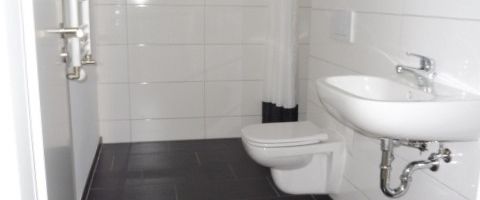 Perfekte Singlewohnung mit Einbauküche in zentraler Lage! - Foto 1