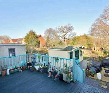 Robin Hood Road, Woking, Surrey, GU21 - Photo 5