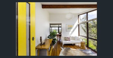 **First Open for Inspection, 12.00-12.30pm, Saturday, 13/12/25** Mid-Century Haven with Magnificent Middle Harbour Views - Photo 5