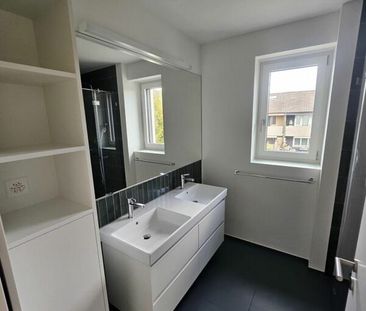 Modernes 5.5-Zimmer-Reihenhaus mit Garten in Ettingen - Erstbezug - Photo 6