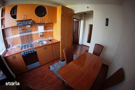 Apartament 2 camere, cu parcare, str. Unirii, la 10 minute de FSEGA, G - Fotografie 2
