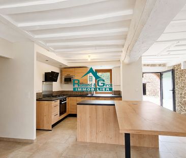 Location Maison 8 pièces 170m² - Photo 3