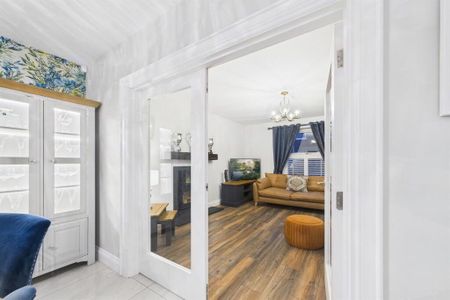 2 Belgravia Court, Hillsborough, BT26 6TQ - Photo 4