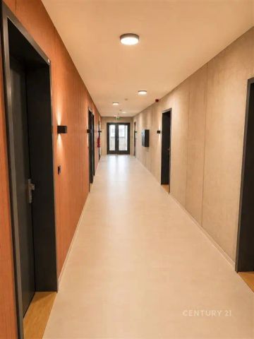 Pronájem moderního bytu 1+kk s balkonem | 38 m - Photo 2