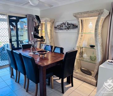 Lovely Townhouse in Central Thorneside Locationate Listing - Photo 5