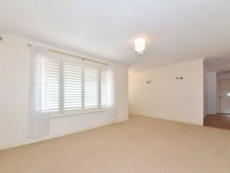 Charming Edgewater Rental at Unbeatable Price! - Photo 2