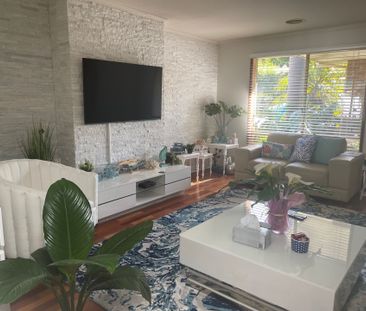 STUNNING FAMILY HOME IN PERFECT LOCATION - Photo 1