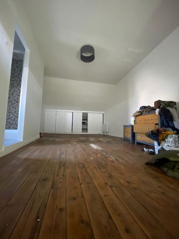 NEUVILLE AUX BOIS - APPARTEMENT F4 - Photo 4