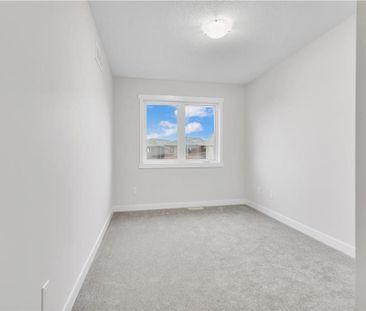 For Lease - 19 Wilkinson Avenue, Cambridge, Ontario - Photo 6