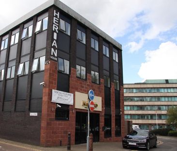 Studio to rent - Photo 3