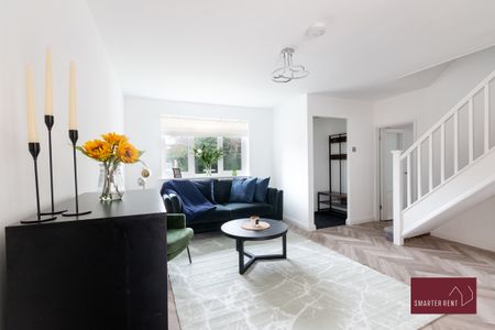 3 Bed House - Photo 4