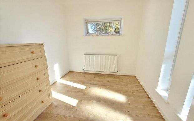 3 bedroom apartment to rent - Photo 1