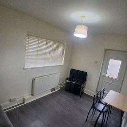 Coming soon - 1 bedroom Flat for rent - Cosgrove Street - Photo 1