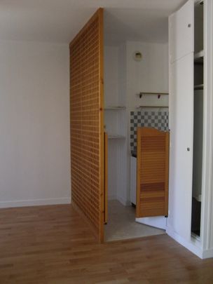 STUDIO SECTEUR RENOIR / RUE D'ISLE - Photo 1